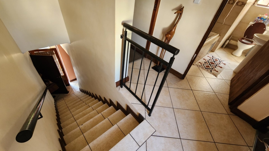 2 Bedroom Property for Sale in Montana Tuine Gauteng