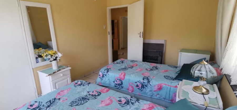 3 Bedroom Property for Sale in Brackendowns Gauteng