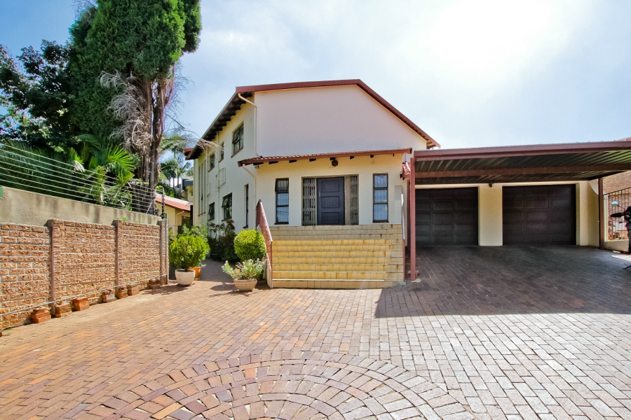 5 Bedroom Property for Sale in Bruma Gauteng