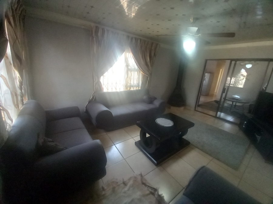 3 Bedroom Property for Sale in Geluksdal Gauteng