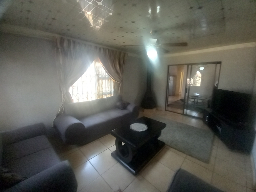 3 Bedroom Property for Sale in Geluksdal Gauteng