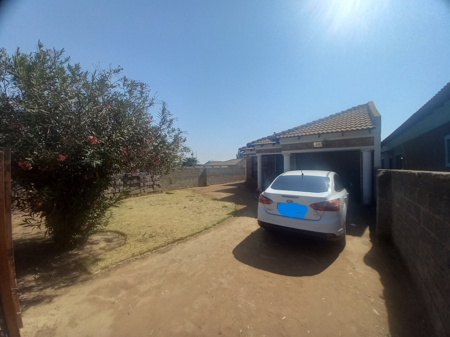 3 Bedroom Property for Sale in Geluksdal Gauteng