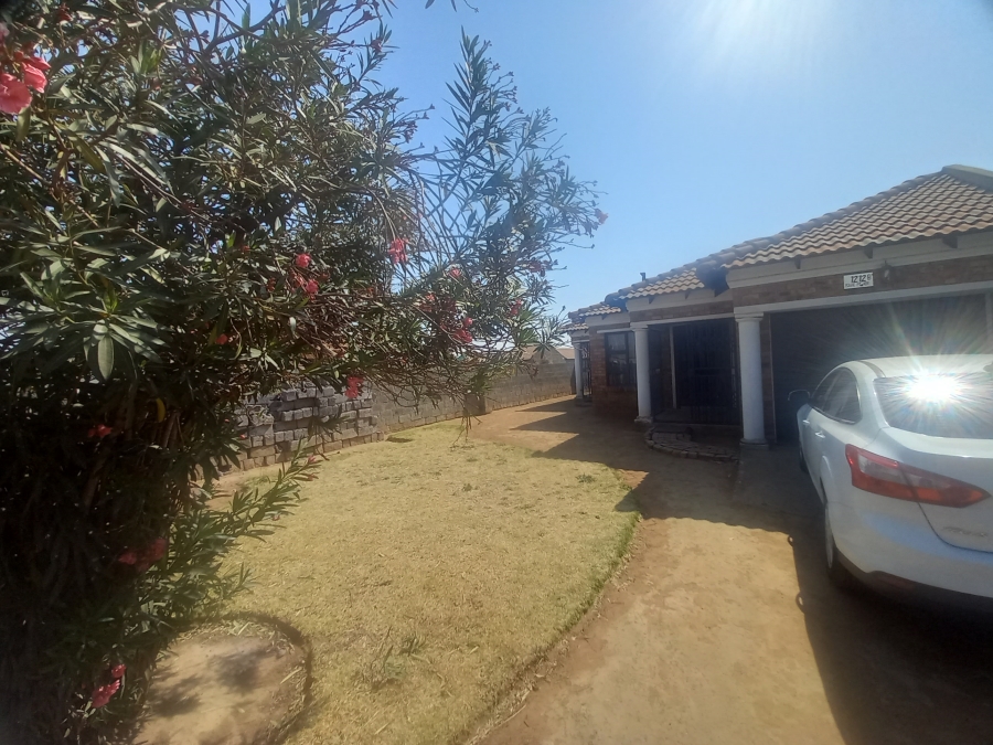 3 Bedroom Property for Sale in Geluksdal Gauteng