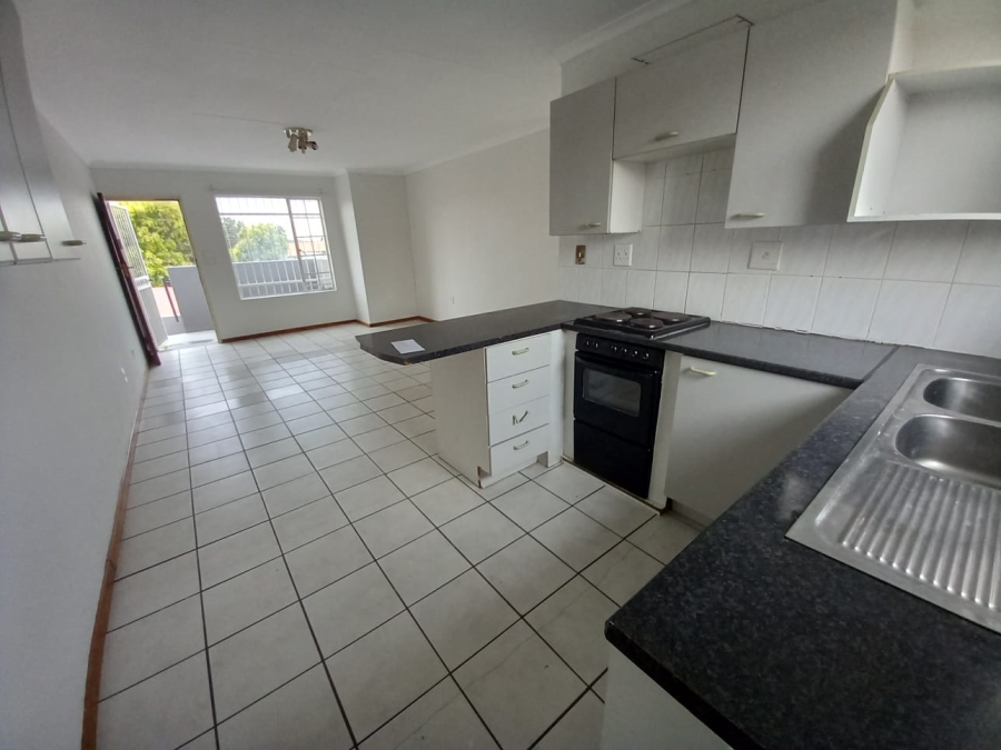 2 Bedroom Property for Sale in Glen Marais Gauteng