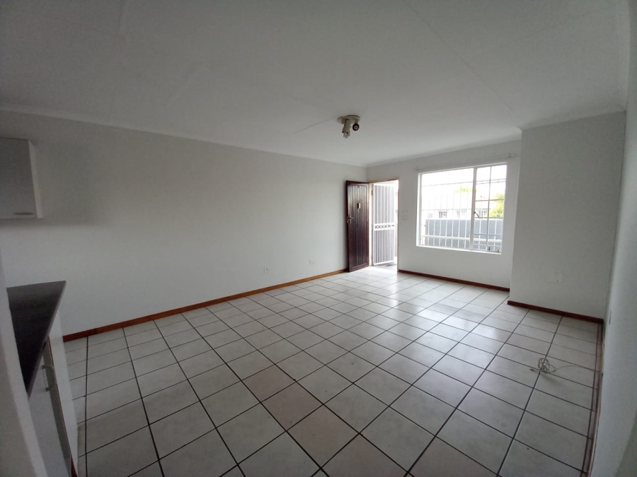 2 Bedroom Property for Sale in Glen Marais Gauteng