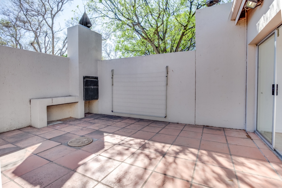 3 Bedroom Property for Sale in Lonehill Gauteng