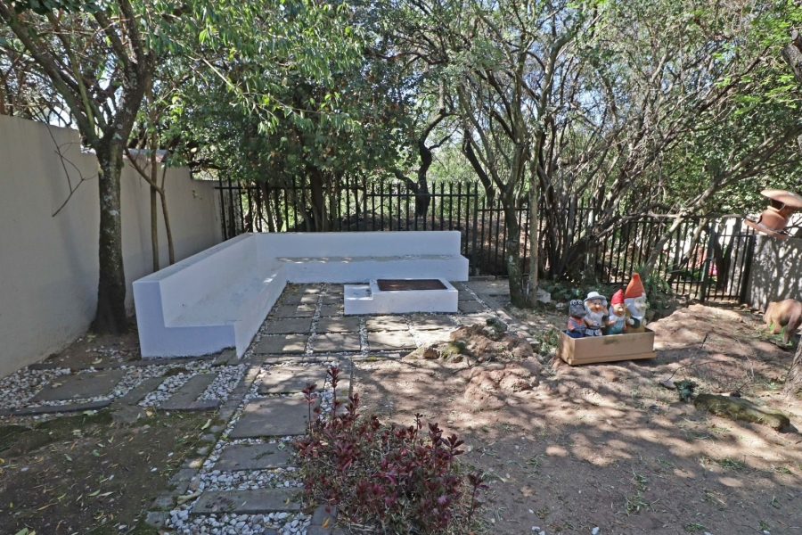 To Let 3 Bedroom Property for Rent in Bryanston Gauteng