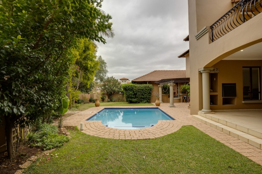 5 Bedroom Property for Sale in Dainfern Golf Estate Gauteng