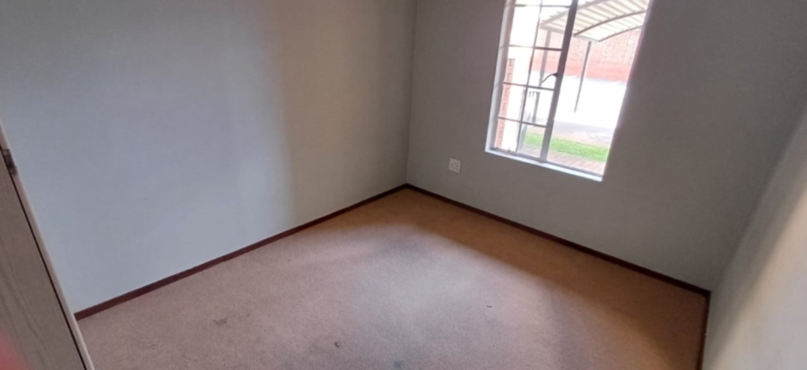 2 Bedroom Property for Sale in Terenure Gauteng