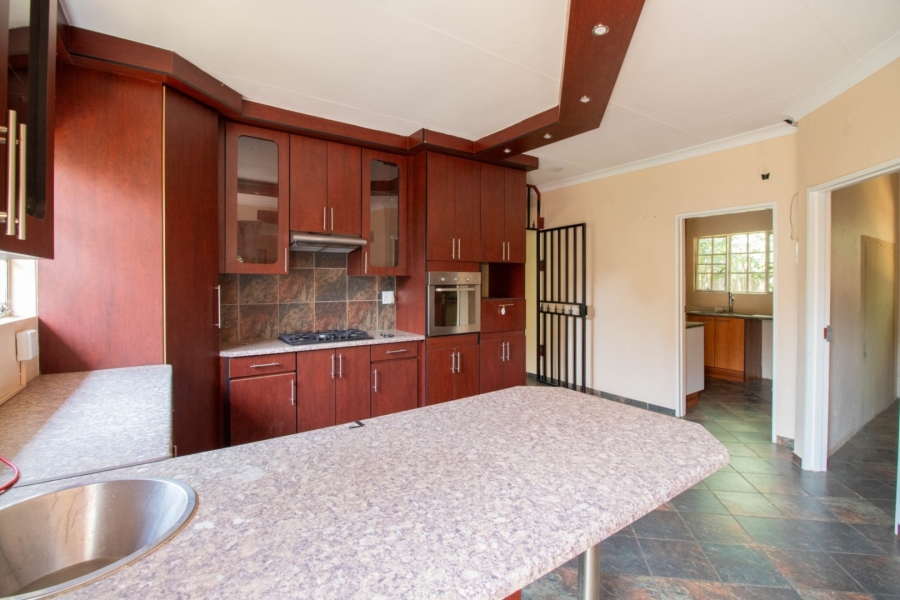 9 Bedroom Property for Sale in Bredell Gauteng