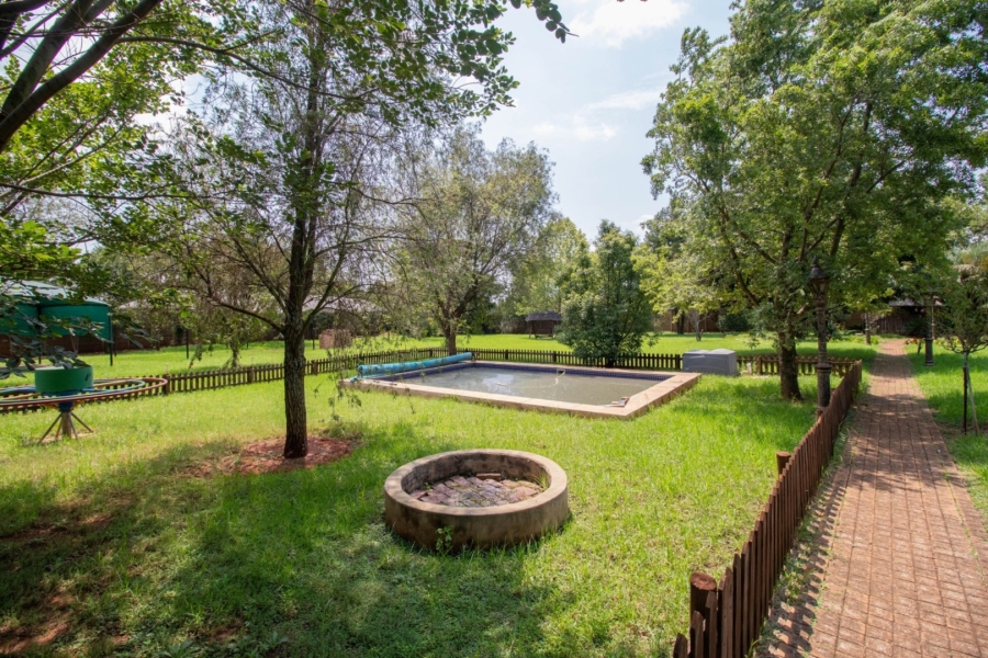 9 Bedroom Property for Sale in Bredell Gauteng