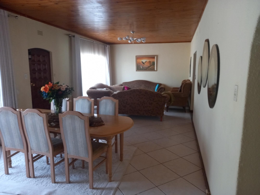 4 Bedroom Property for Sale in Birchleigh North Gauteng