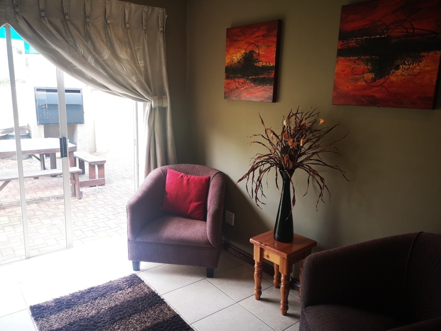 7 Bedroom Property for Sale in Bredell Gauteng