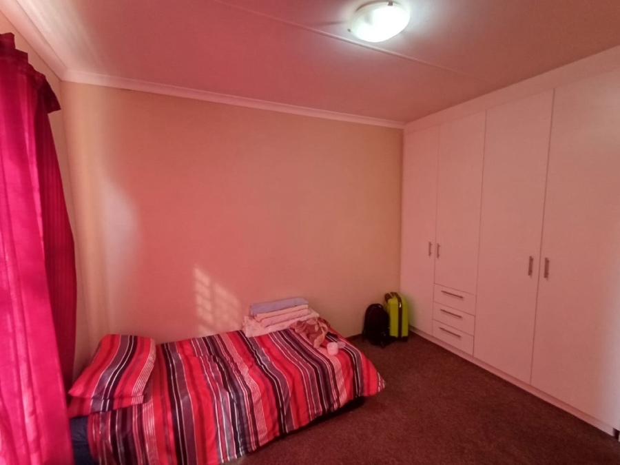 3 Bedroom Property for Sale in Terenure Gauteng