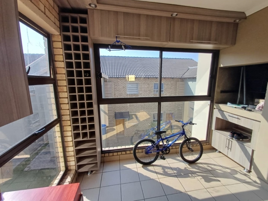 3 Bedroom Property for Sale in Terenure Gauteng