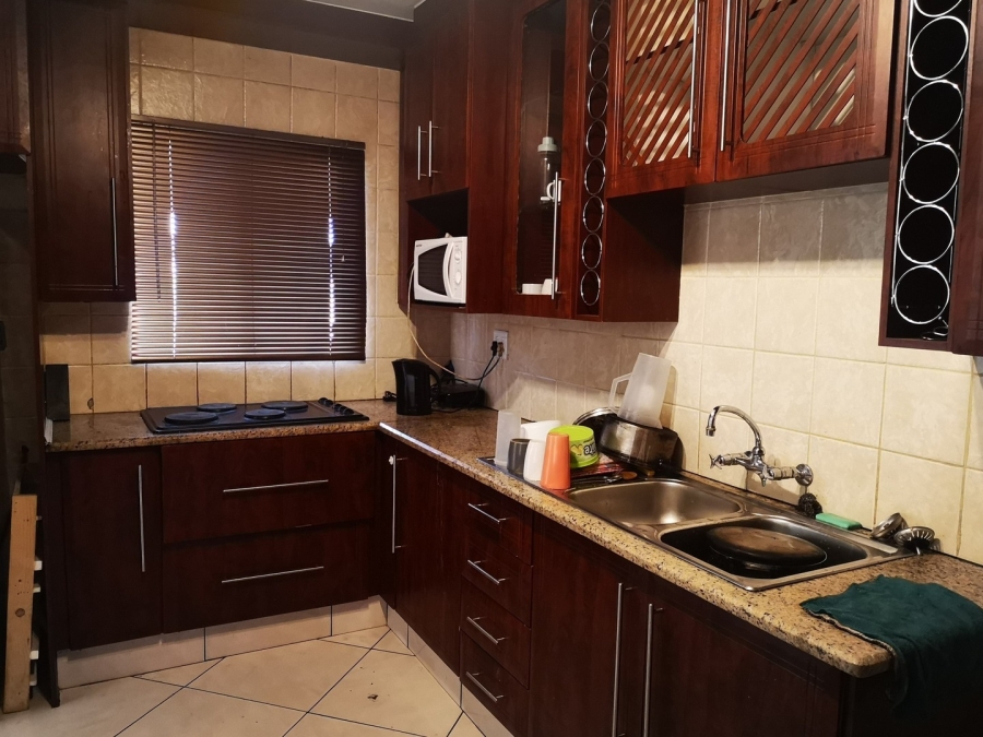 3 Bedroom Property for Sale in Birchleigh North Gauteng