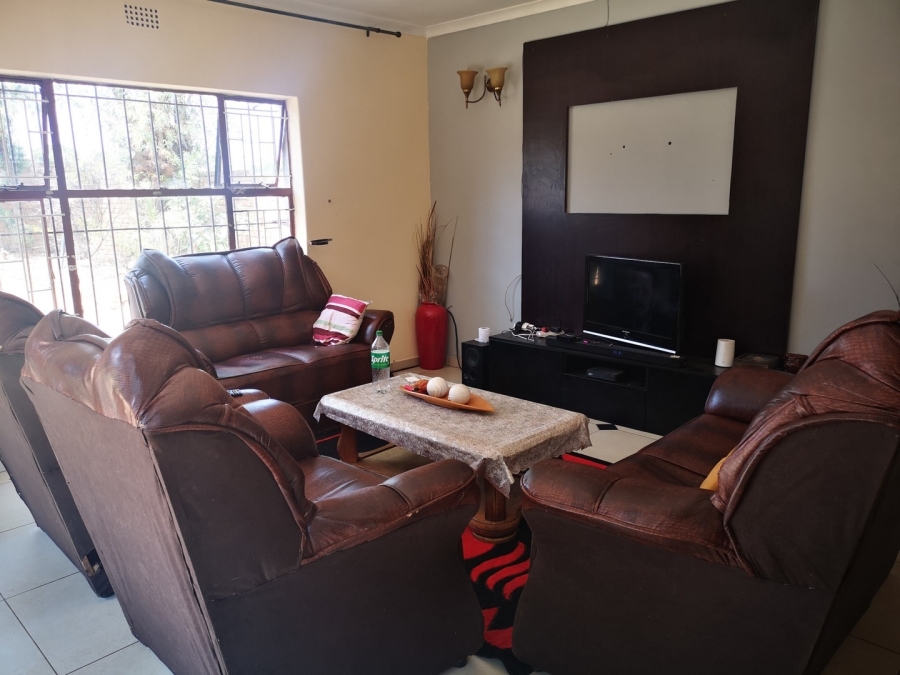 3 Bedroom Property for Sale in Birchleigh North Gauteng