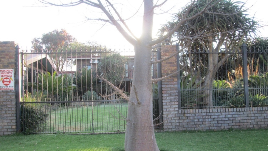 4 Bedroom Property for Sale in Pretoria North Gauteng