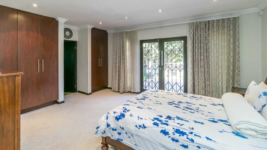 To Let 3 Bedroom Property for Rent in Hurlingham Manor Gauteng