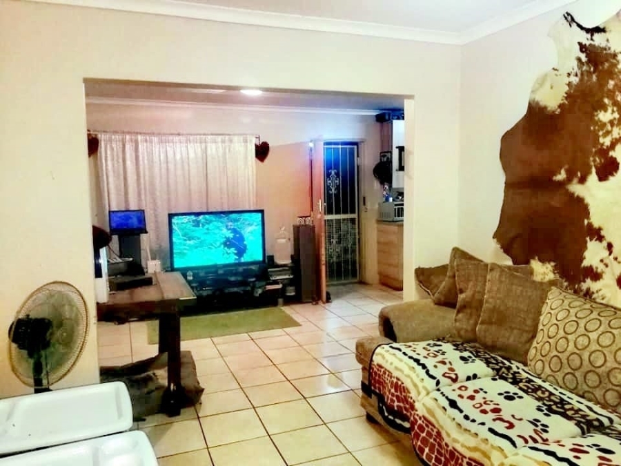 To Let 2 Bedroom Property for Rent in Kameeldrift East Gauteng