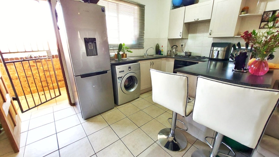 1 Bedroom Property for Sale in Halfway Gardens Gauteng