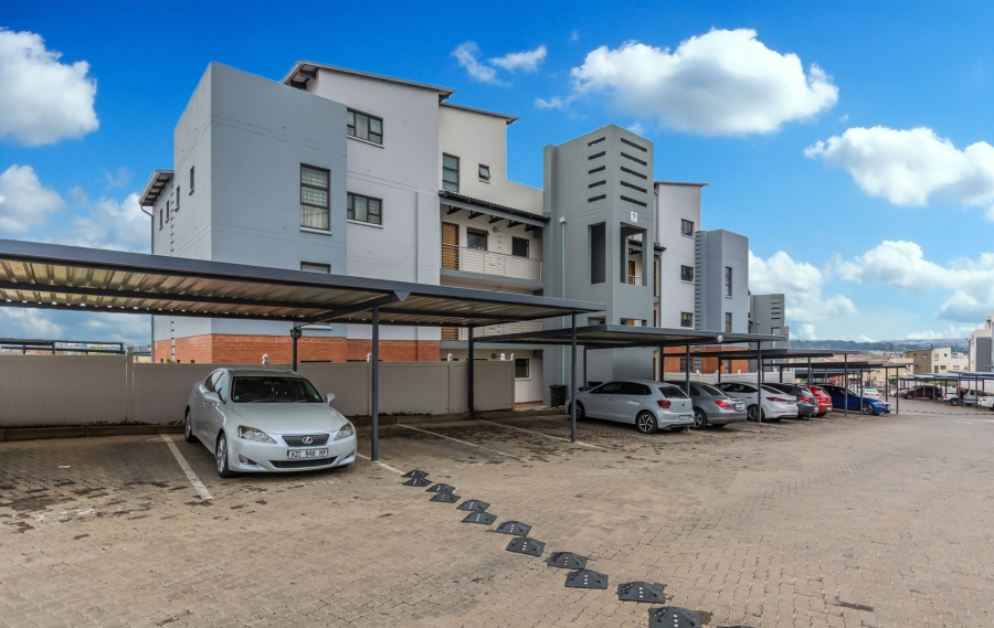 2 Bedroom Property for Sale in Barbeque Downs Gauteng