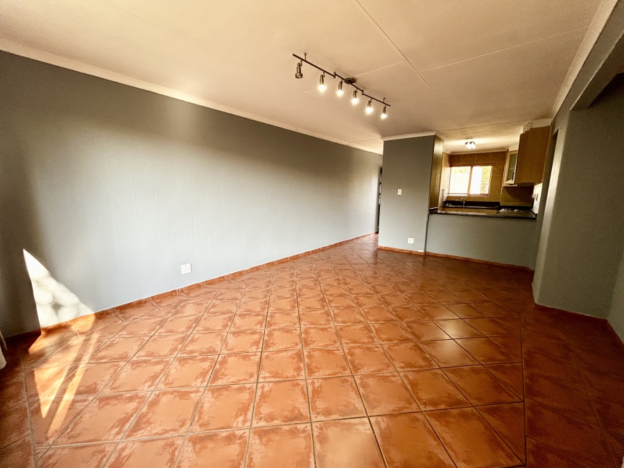 2 Bedroom Property for Sale in Sunninghill Gauteng