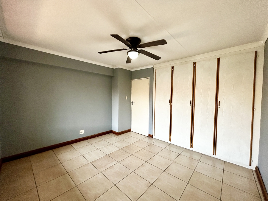 2 Bedroom Property for Sale in Sunninghill Gauteng