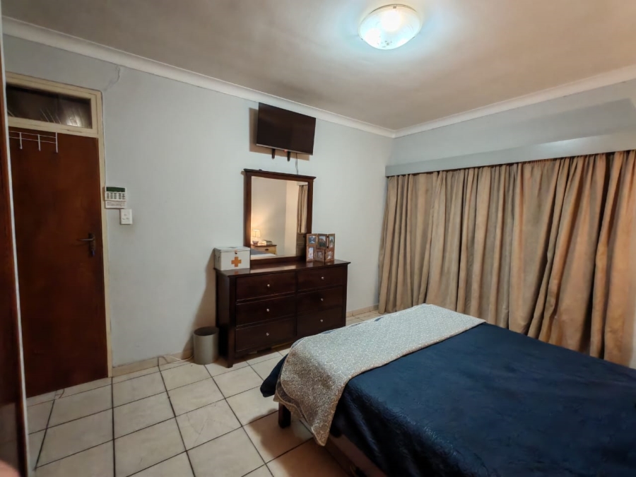 3 Bedroom Property for Sale in Eldoraigne Gauteng