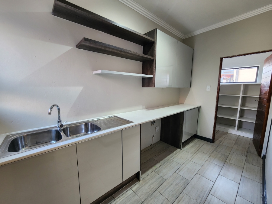 4 Bedroom Property for Sale in Copperleaf Estate Gauteng