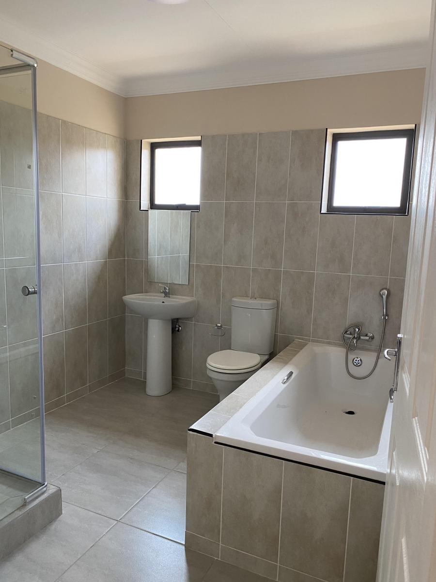 3 Bedroom Property for Sale in Amandasig Gauteng