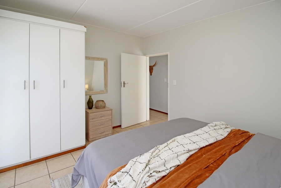 2 Bedroom Property for Sale in Klipfontein Gauteng