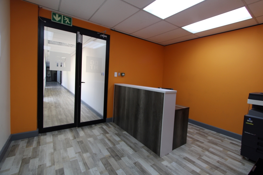 To Let commercial Property for Rent in Dunkeld West Gauteng