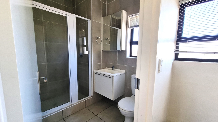 To Let 1 Bedroom Property for Rent in Sunninghill Gauteng