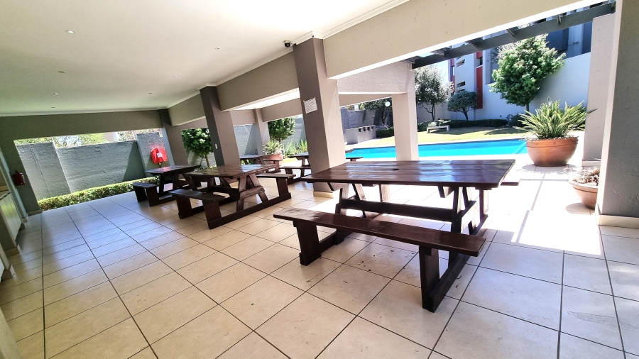 To Let 1 Bedroom Property for Rent in Sunninghill Gauteng