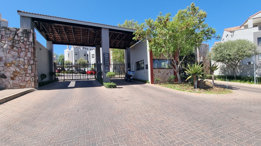 To Let 1 Bedroom Property for Rent in Sunninghill Gauteng