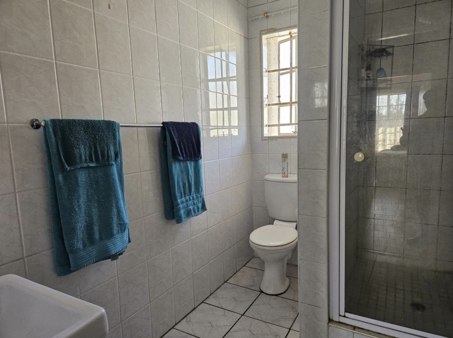 3 Bedroom Property for Sale in Isandovale Gauteng