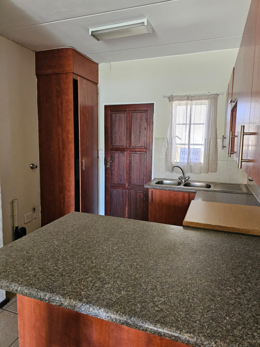 To Let 3 Bedroom Property for Rent in Comet Gauteng