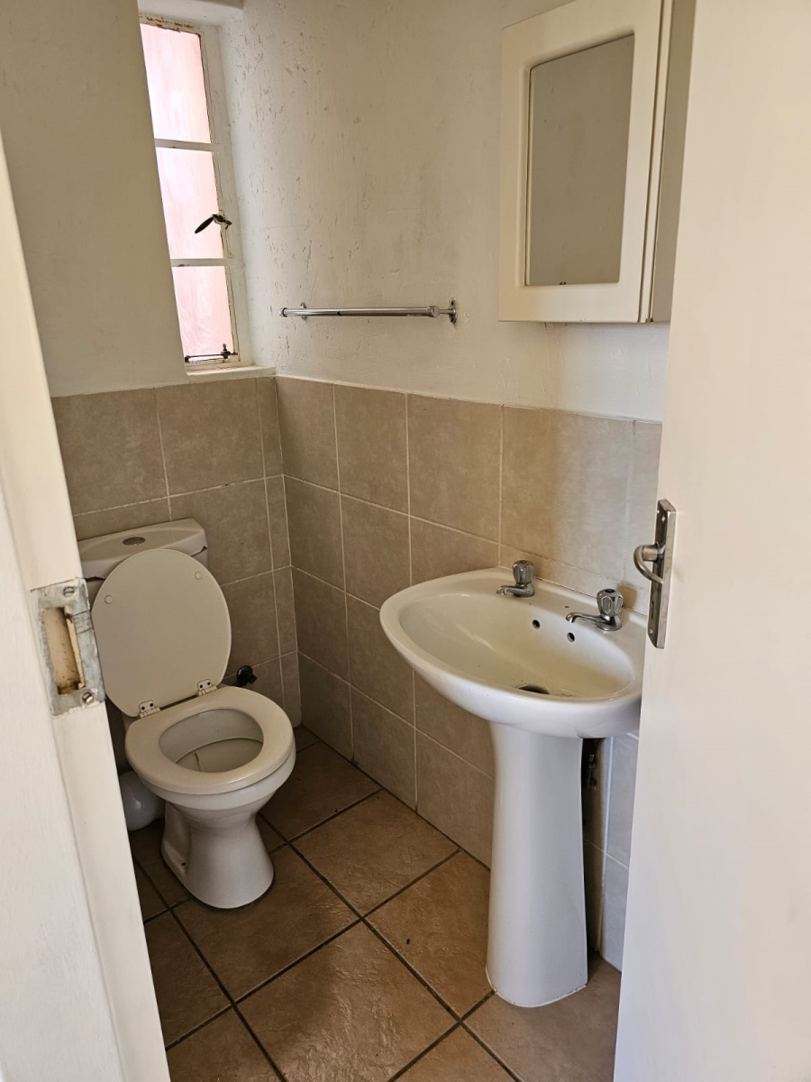 To Let 3 Bedroom Property for Rent in Comet Gauteng