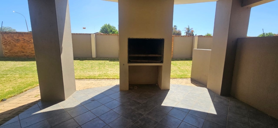 To Let 2 Bedroom Property for Rent in Van Dyk Park Gauteng