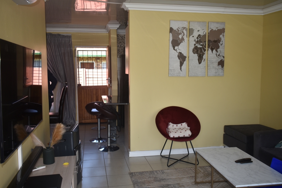 2 Bedroom Property for Sale in The Orchards Gauteng