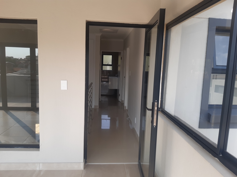 3 Bedroom Property for Sale in Olympus AH Gauteng