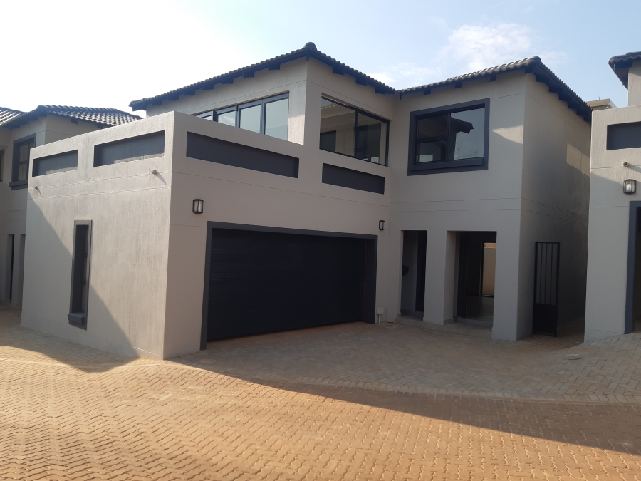 3 Bedroom Property for Sale in Olympus AH Gauteng