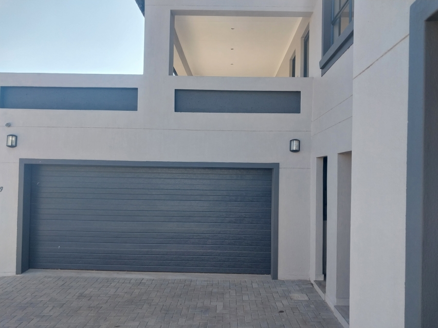 3 Bedroom Property for Sale in Olympus AH Gauteng