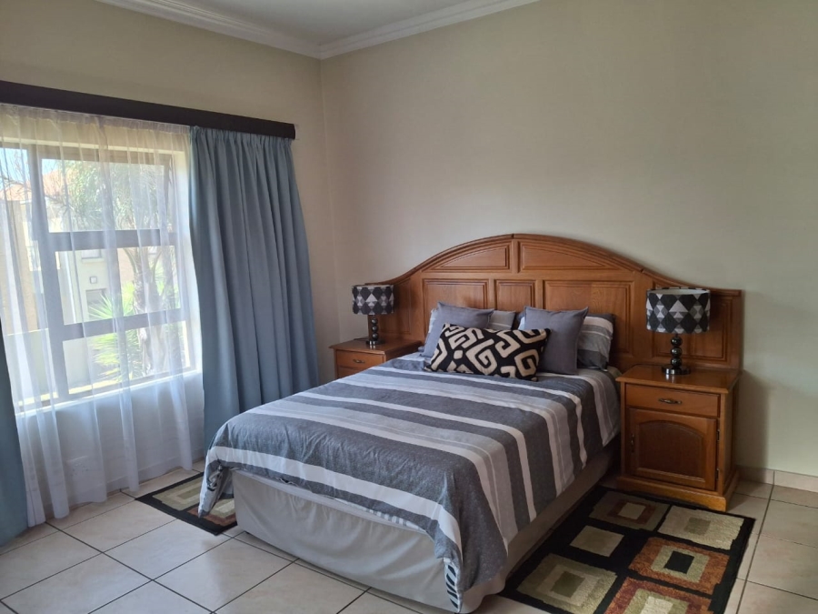 3 Bedroom Property for Sale in Sonneveld Gauteng