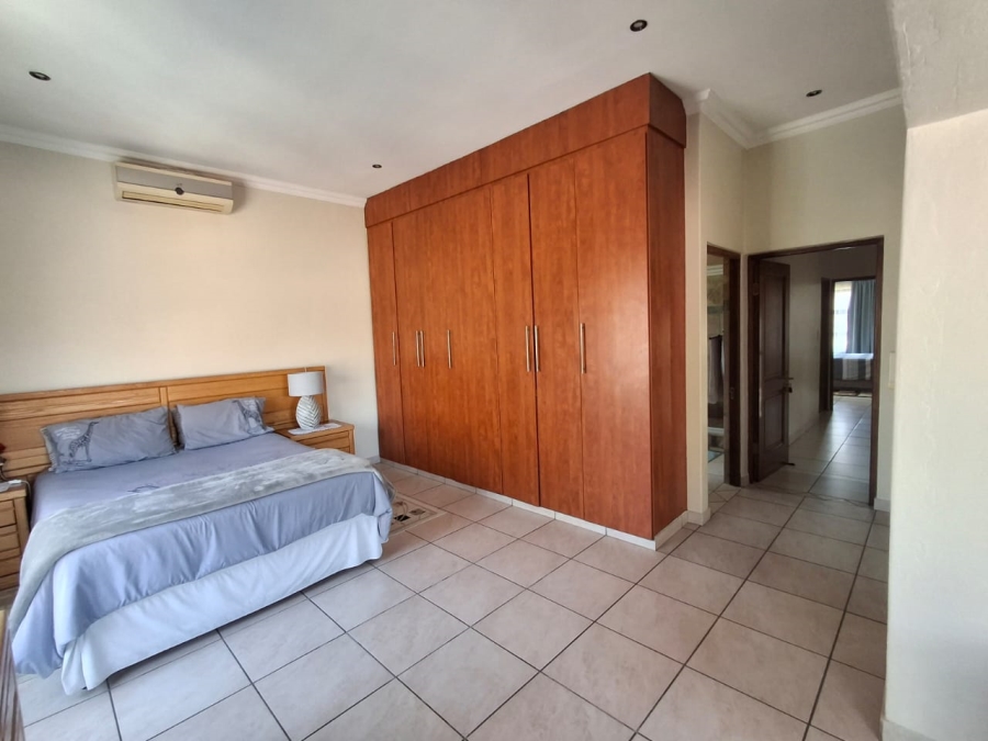 3 Bedroom Property for Sale in Sonneveld Gauteng