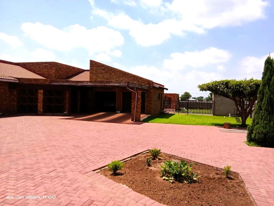 3 Bedroom Property for Sale in Jameson Park Gauteng