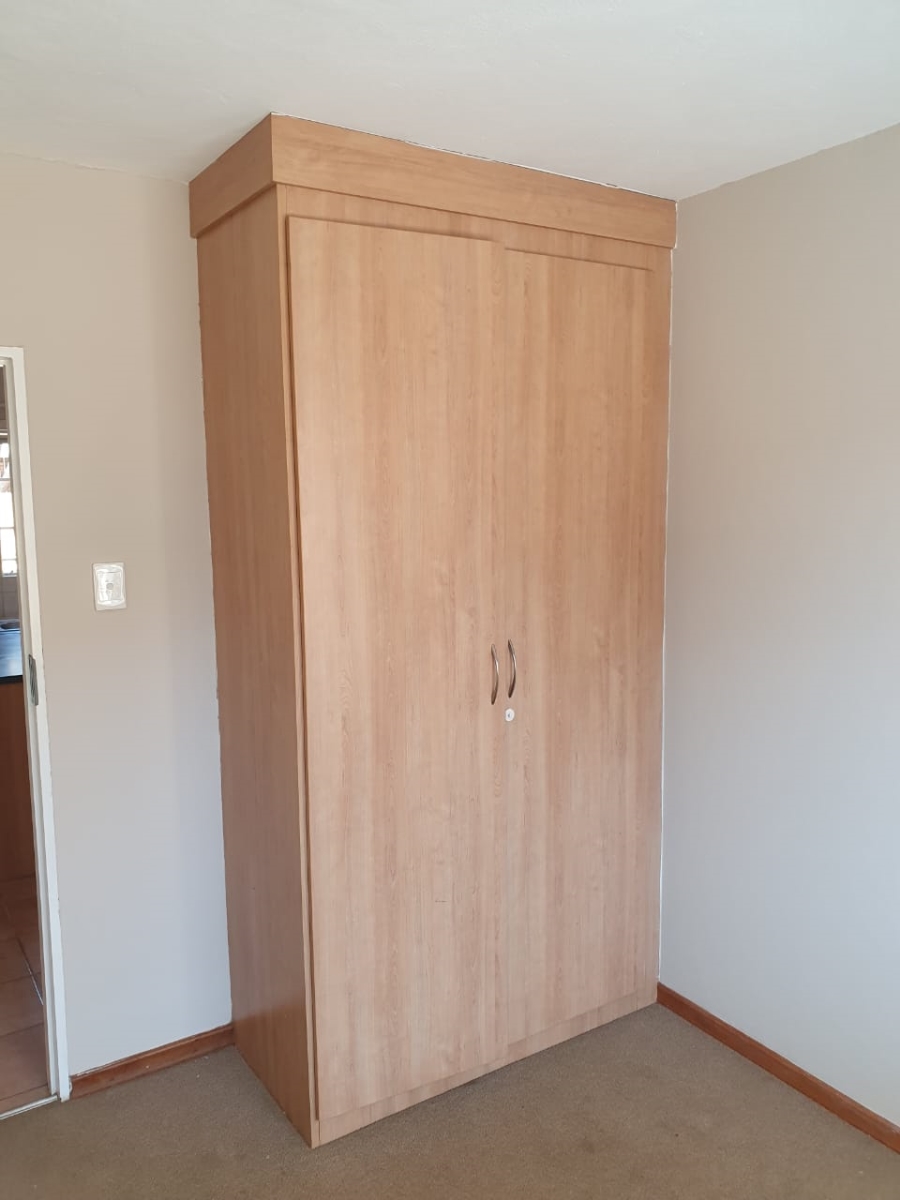 2 Bedroom Property for Sale in Montana Gauteng