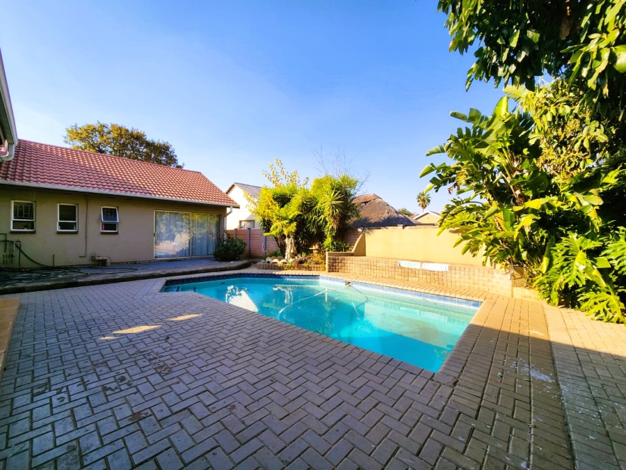 4 Bedroom Property for Sale in Vanderbijlpark SE 6 Gauteng