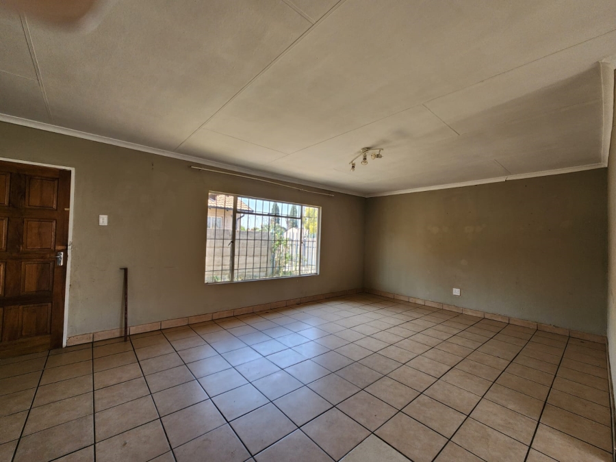 3 Bedroom Property for Sale in Minnebron Gauteng